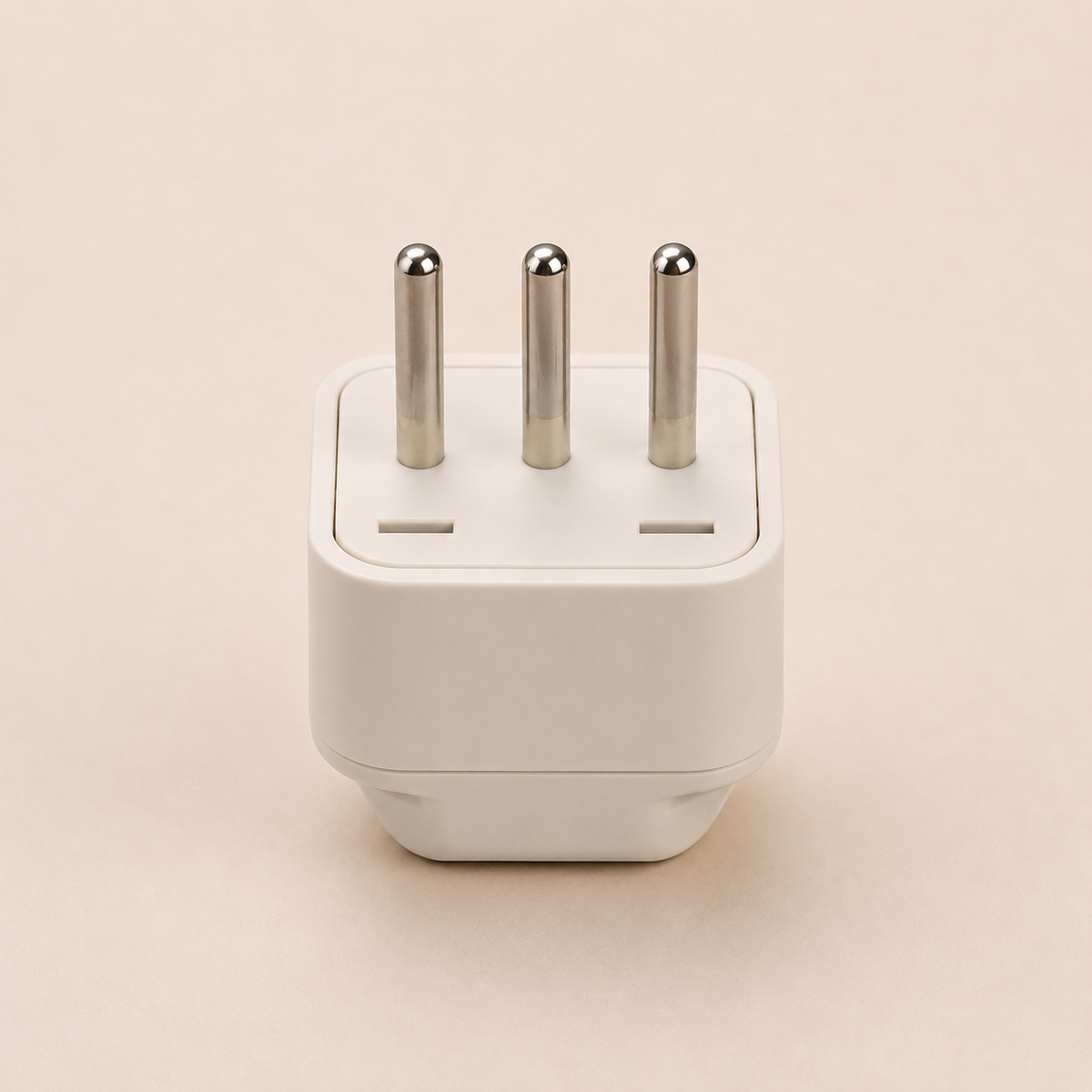 Italy Travel Plug Adapter – Grounded Type L Universal Adapter